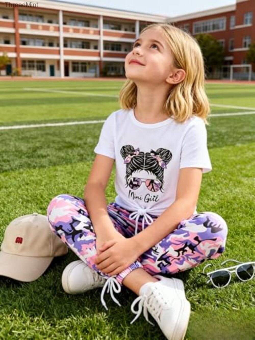 Toddler Girl Letter Graphic Top & Leopard Pants Set - Picture 6 of 7